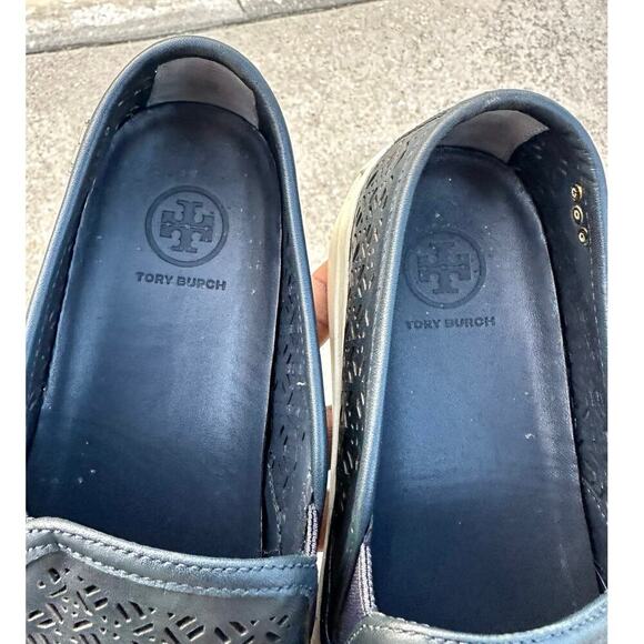 Tory Burch Women’s Lennon Laser Cut Perforated‎ Slip On Sneakers Size 8 Blue - Picture 13 of 17